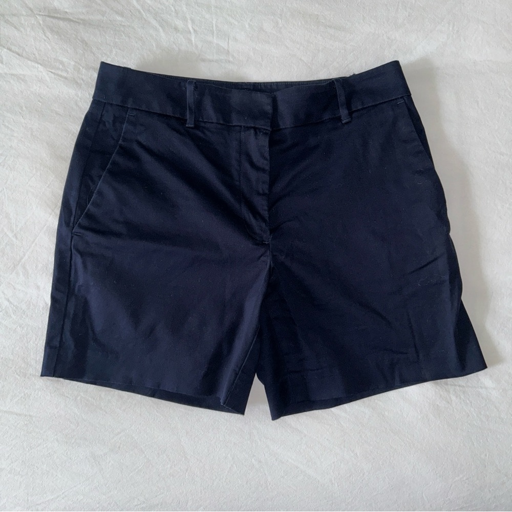 Ann Taylor Navy Shorts, size 2